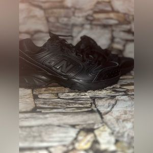 Men’s 10.5 Leather New Balance